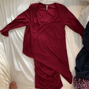 Burgundy bodycon assymetrical dress